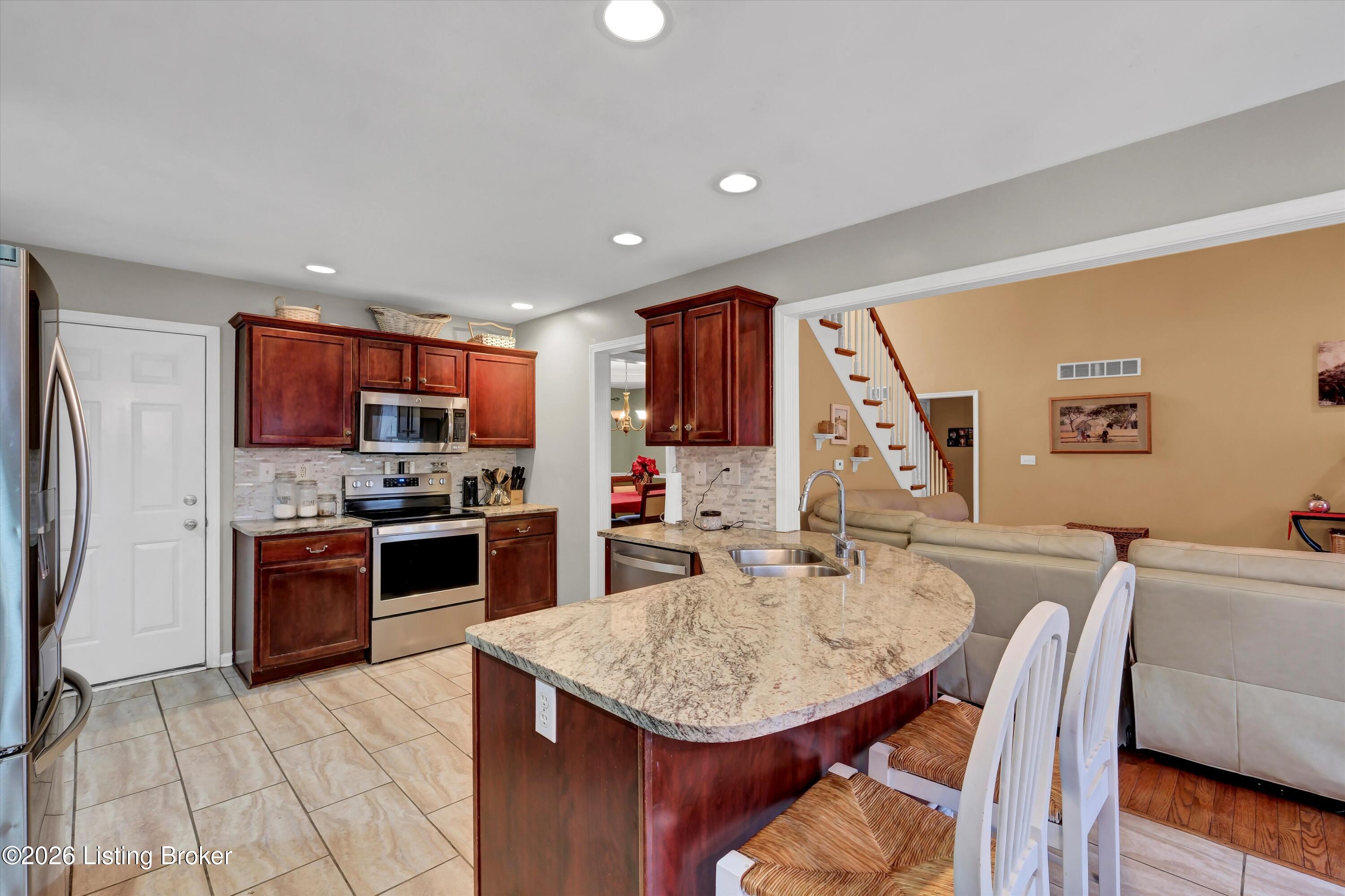 10600 Hickory Grove Dr