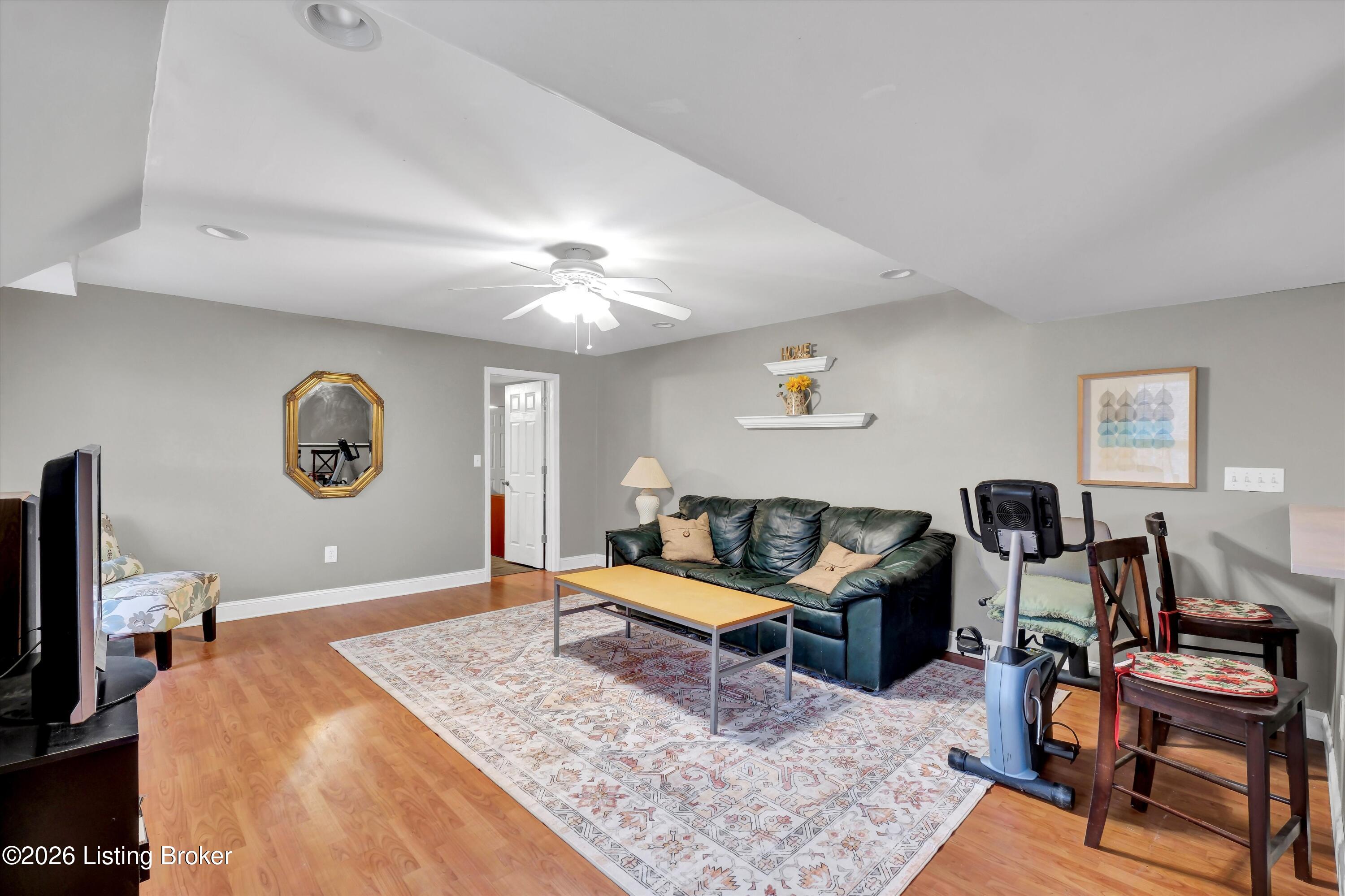 10600 Hickory Grove Dr