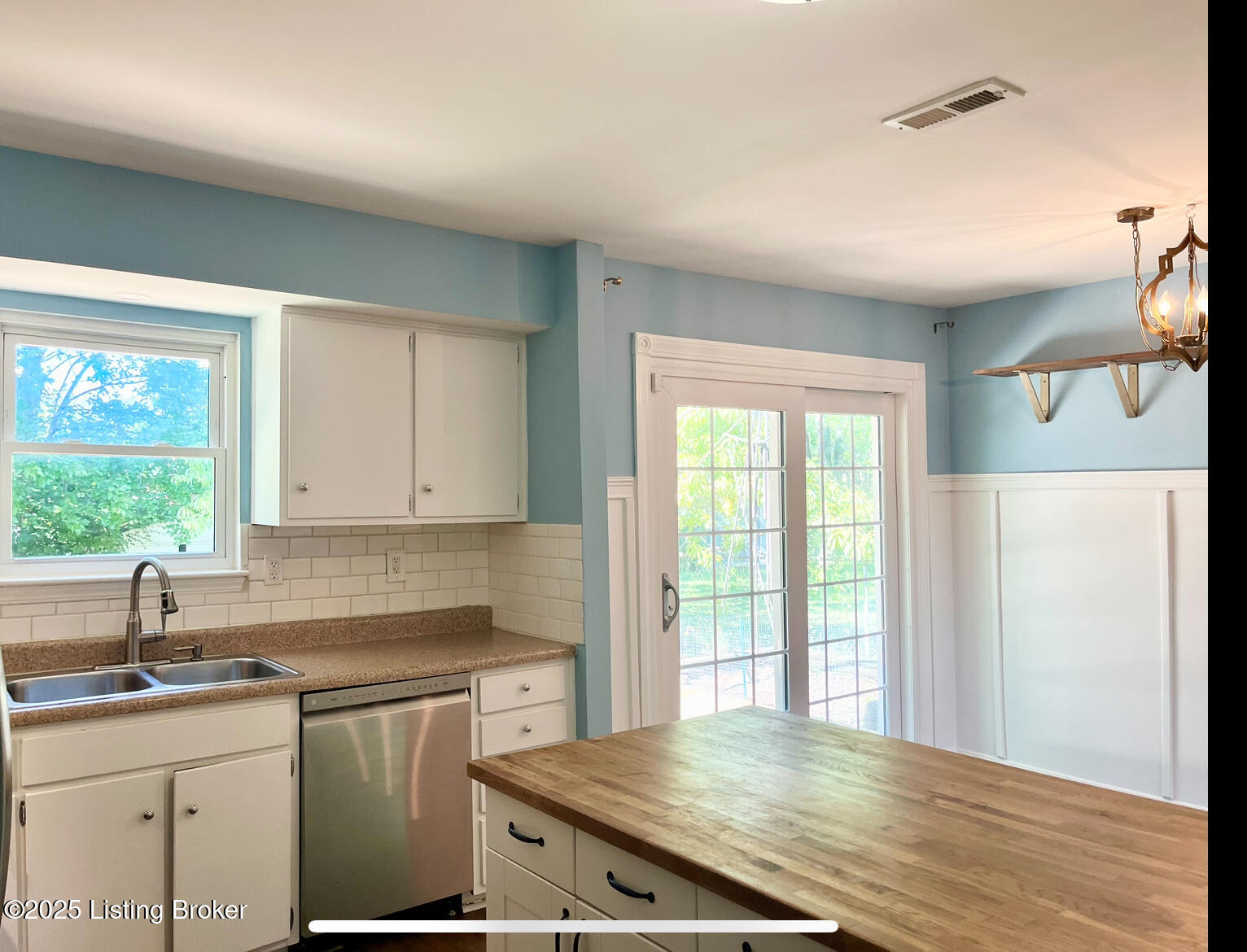 12303 Brookgreen Dr