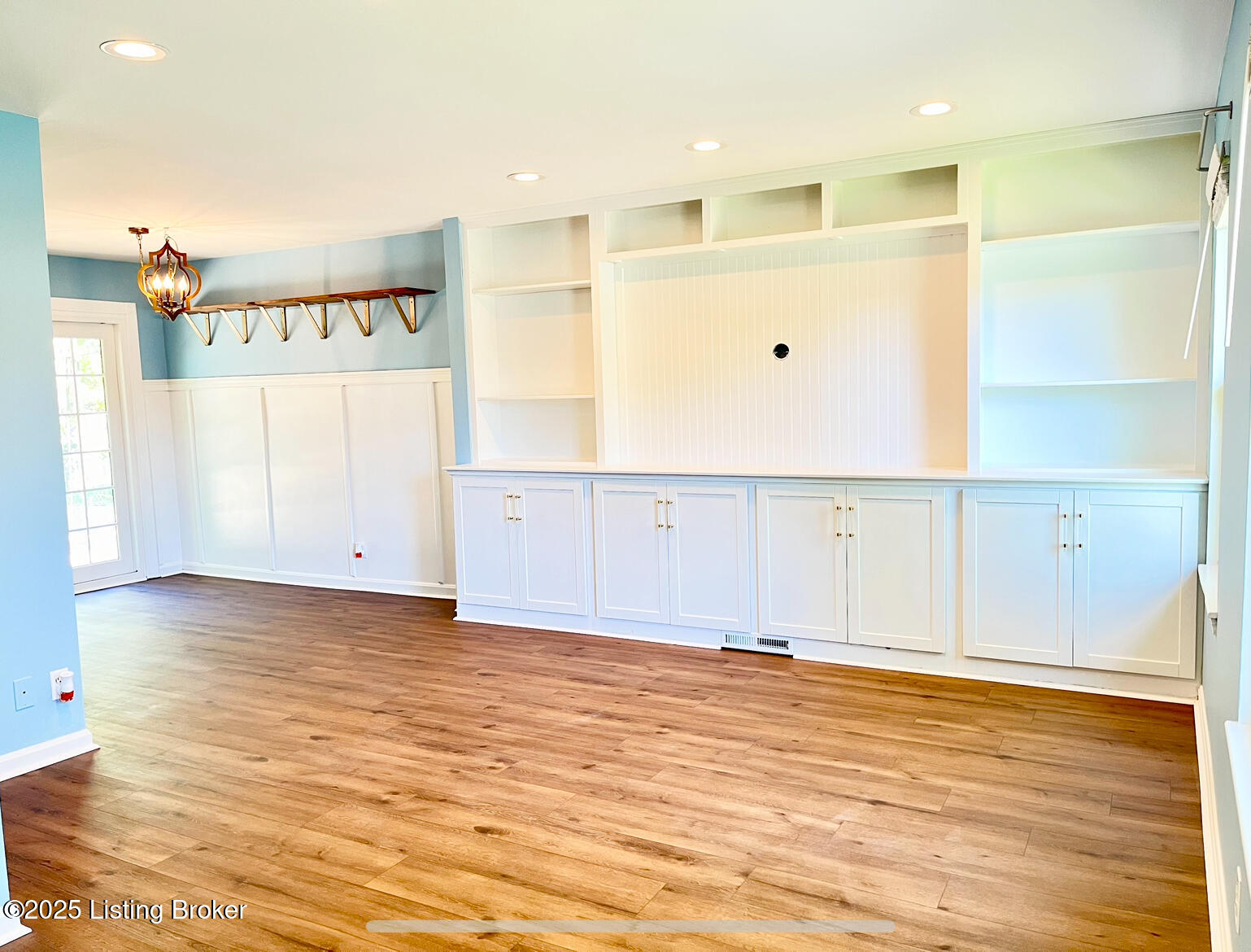 12303 Brookgreen Dr