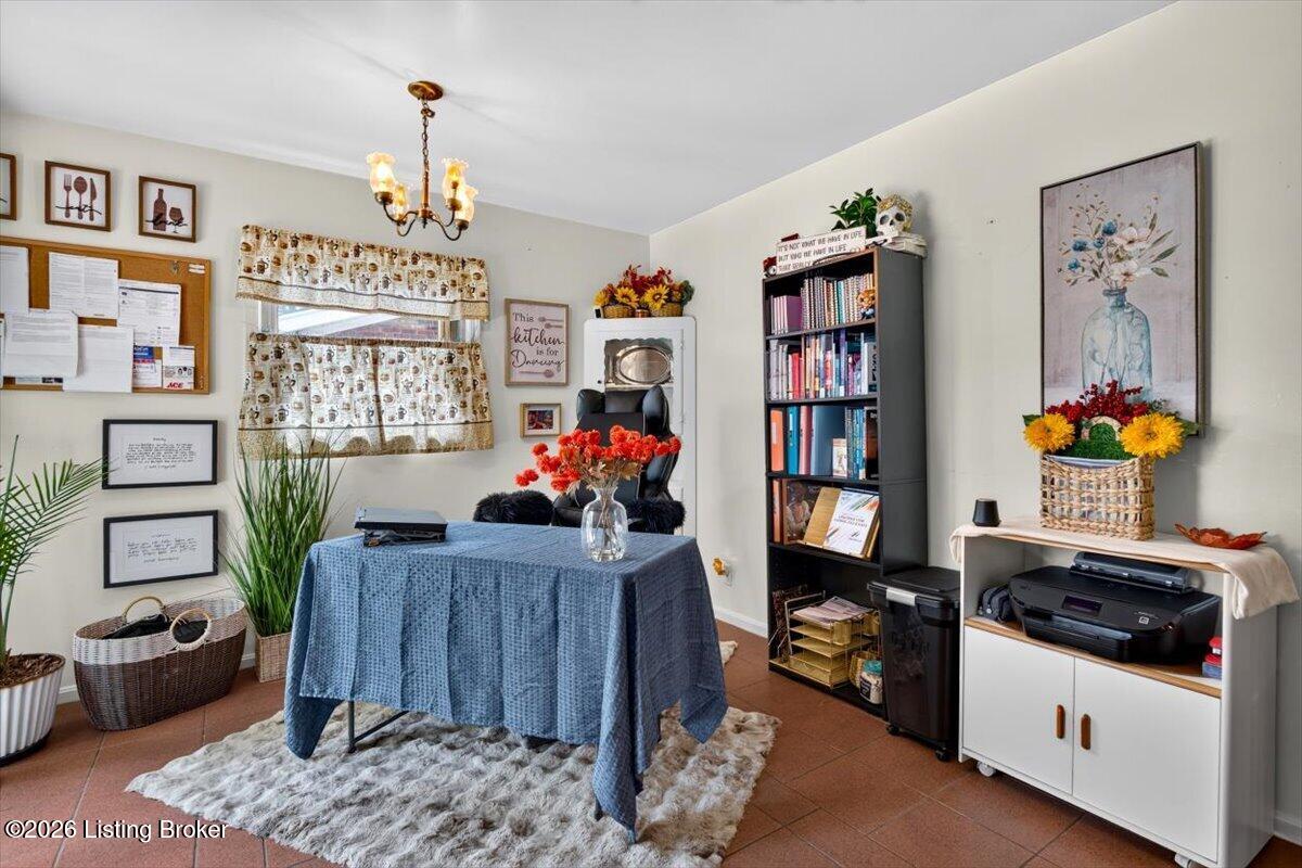 3911 Serene Way