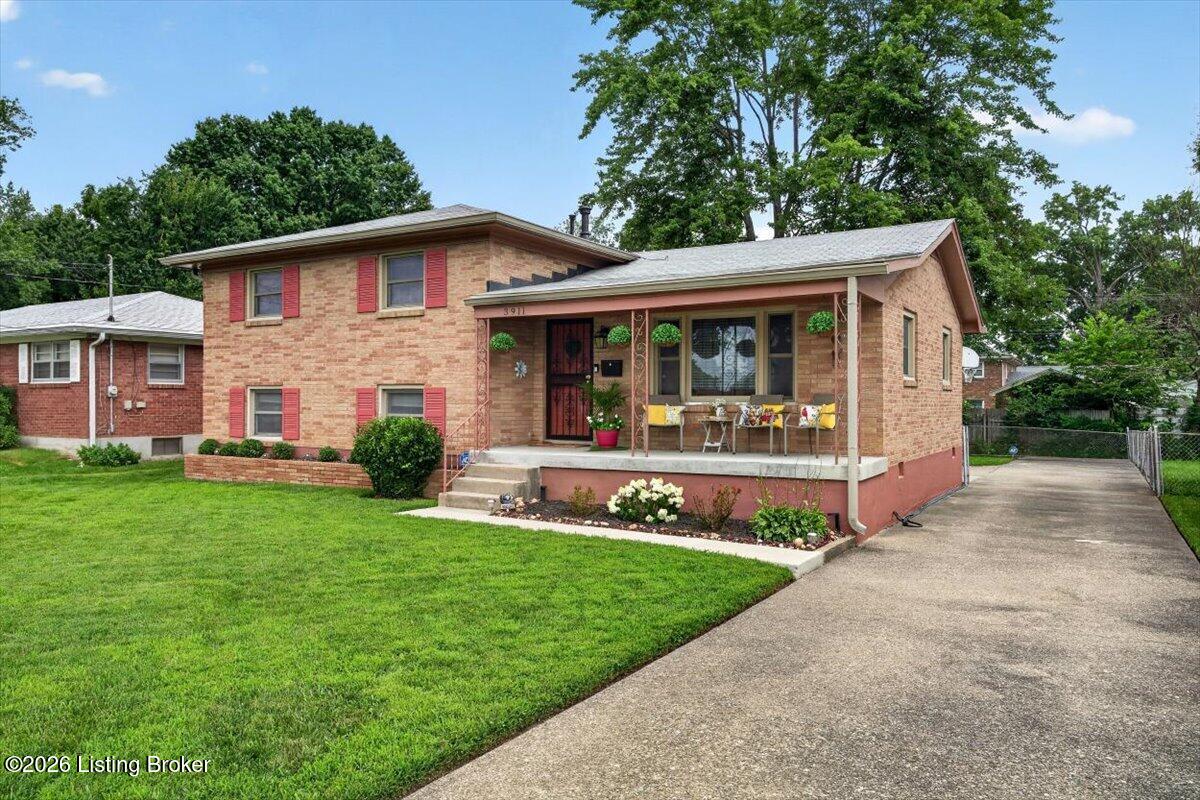 3911 Serene Way