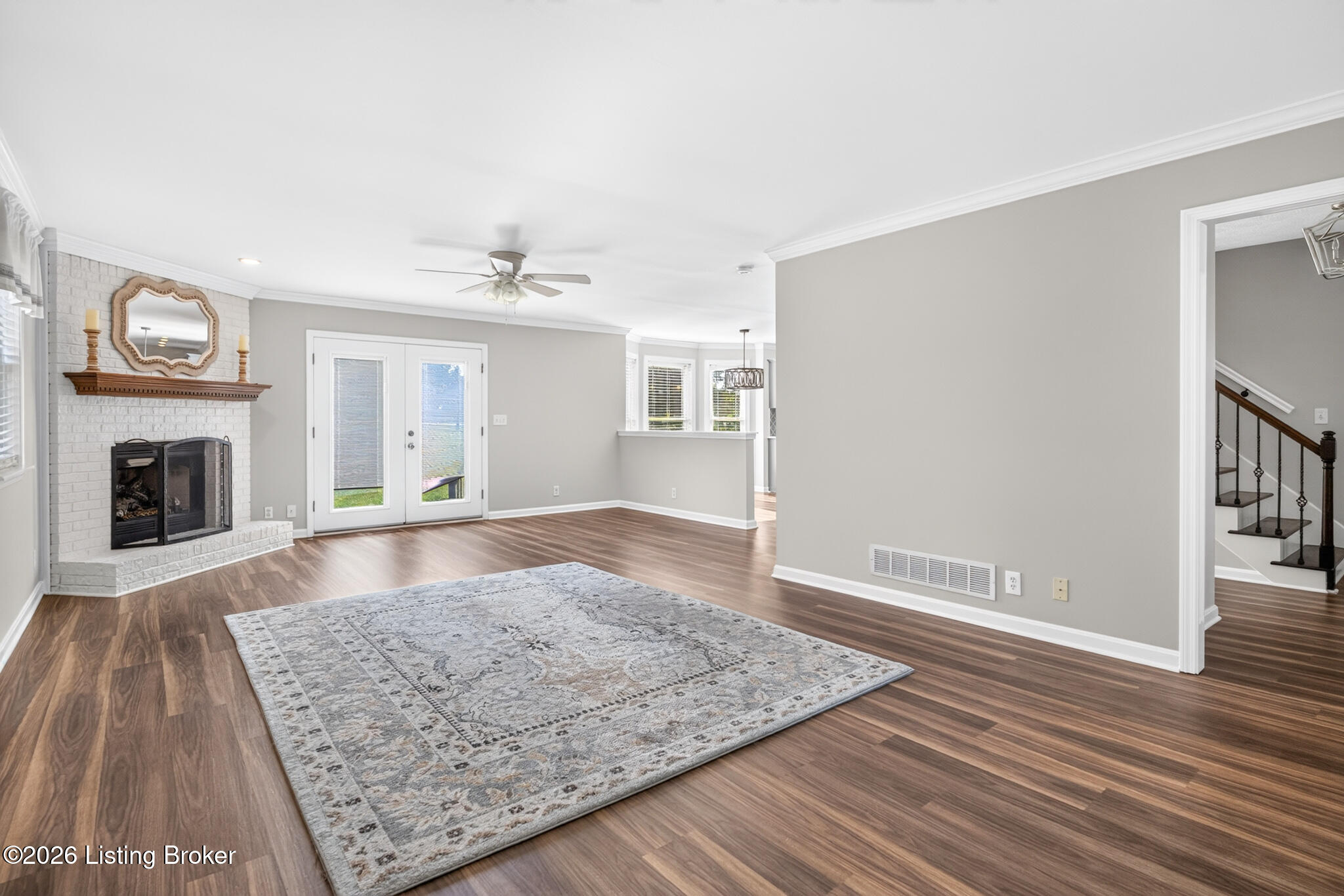 5111 Oaklawn Park Dr