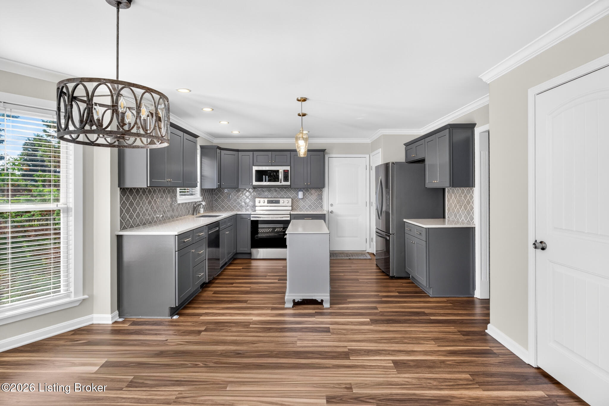 5111 Oaklawn Park Dr