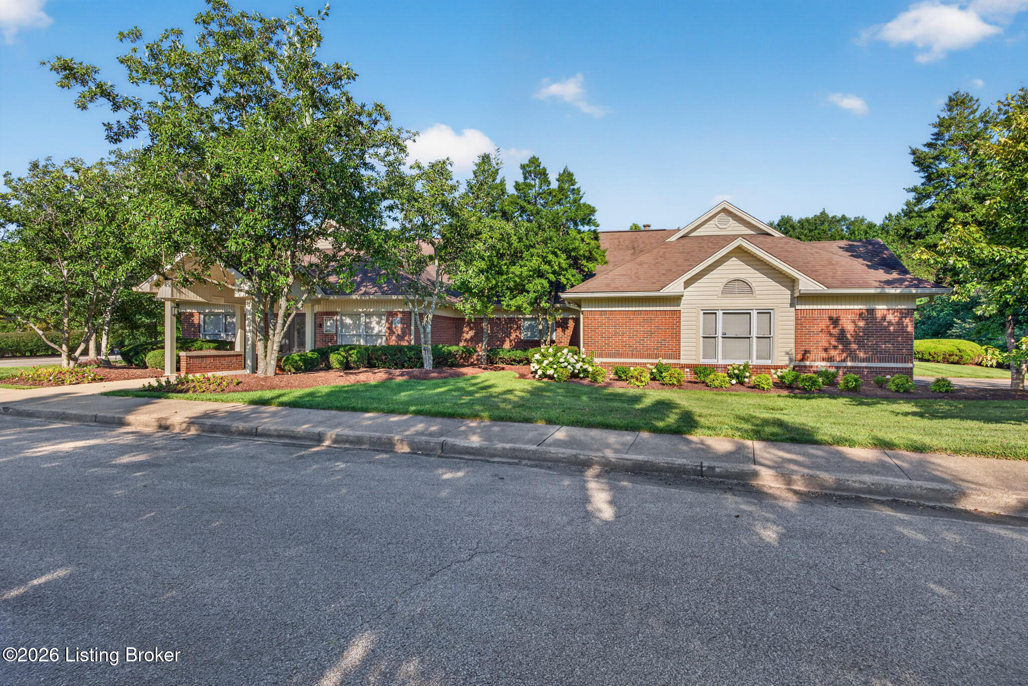 5111 Oaklawn Park Dr