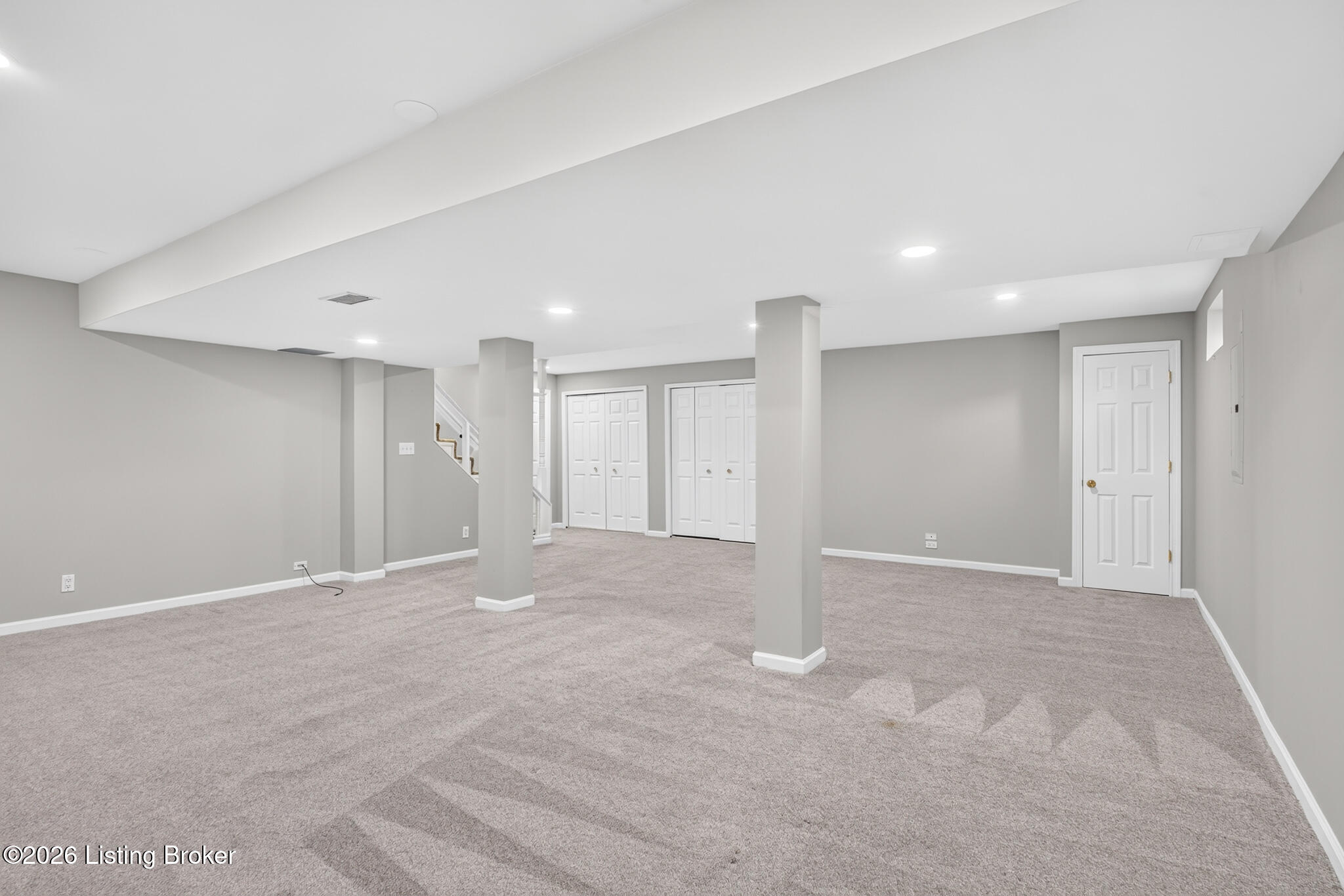 5111 Oaklawn Park Dr