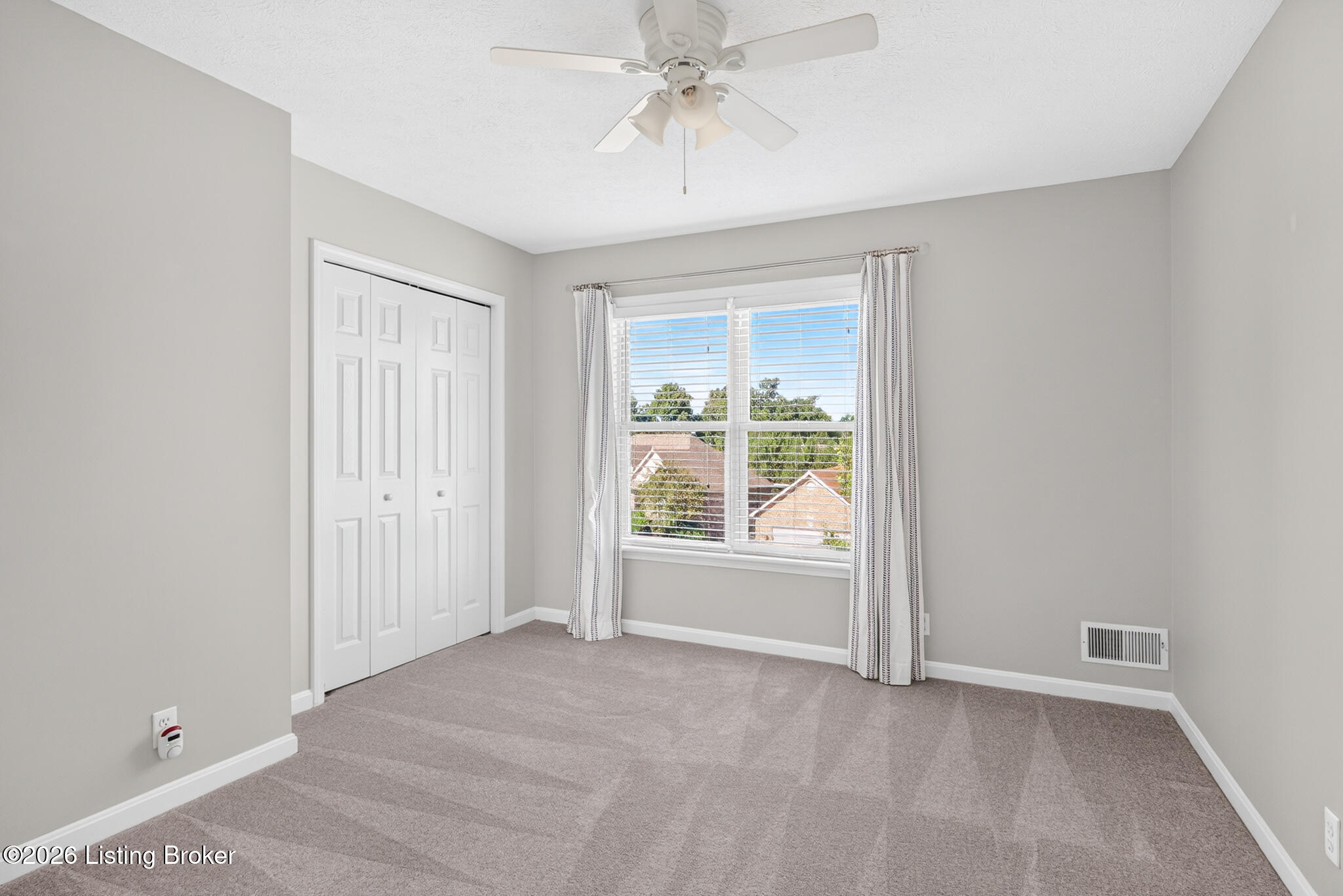 5111 Oaklawn Park Dr