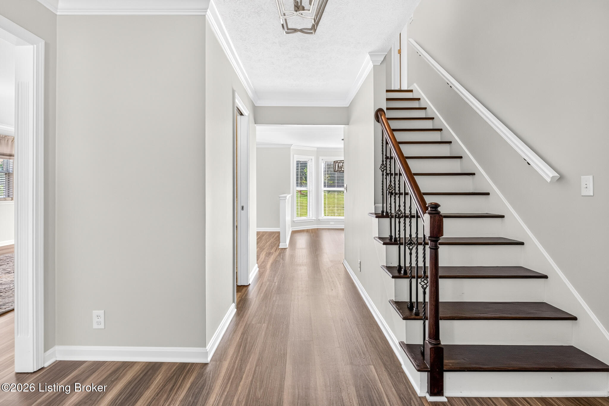 5111 Oaklawn Park Dr