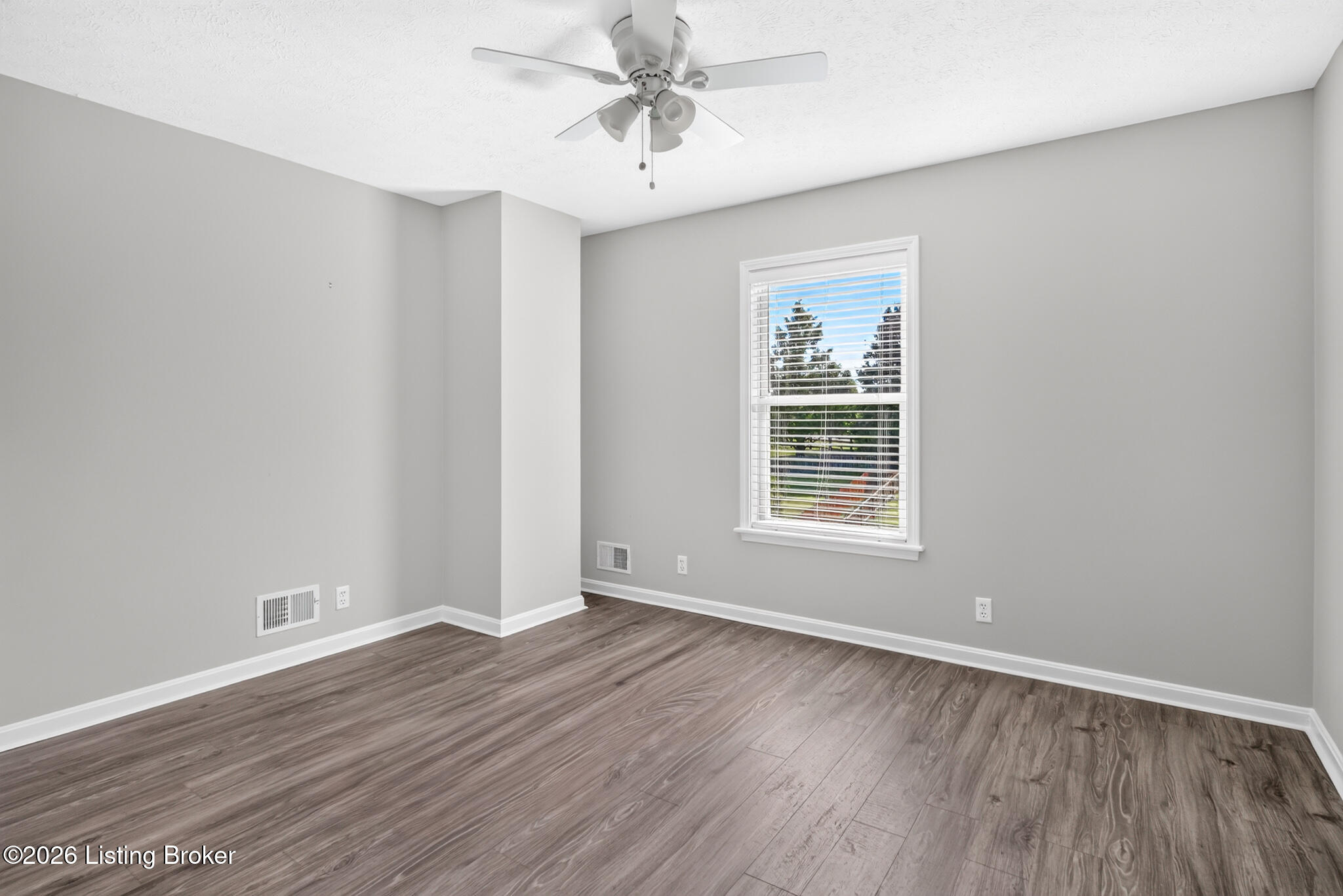 5111 Oaklawn Park Dr