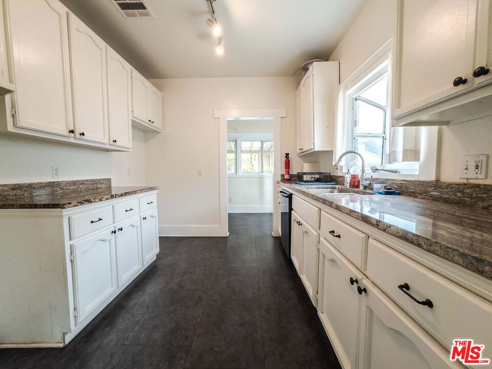 2046 Alta Pasa Drive