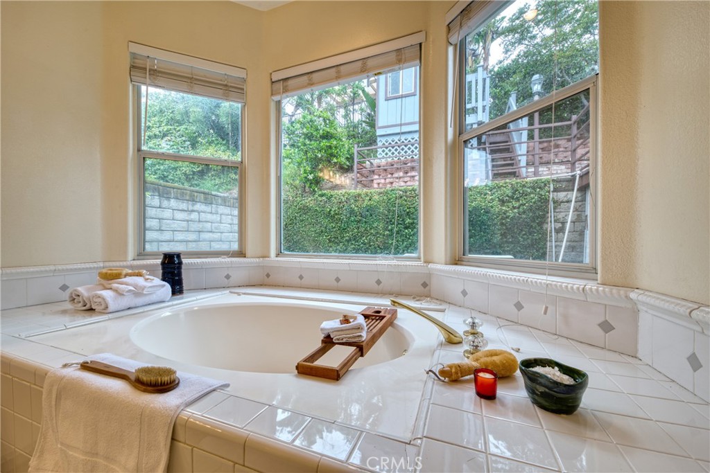 2591 Susan Brook Place