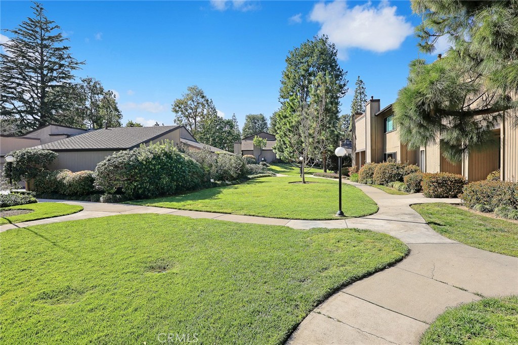242 N Orange Grove Boulevard