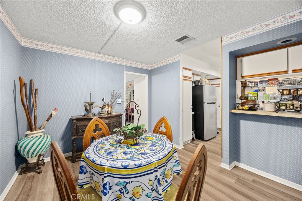 242 N Orange Grove Boulevard