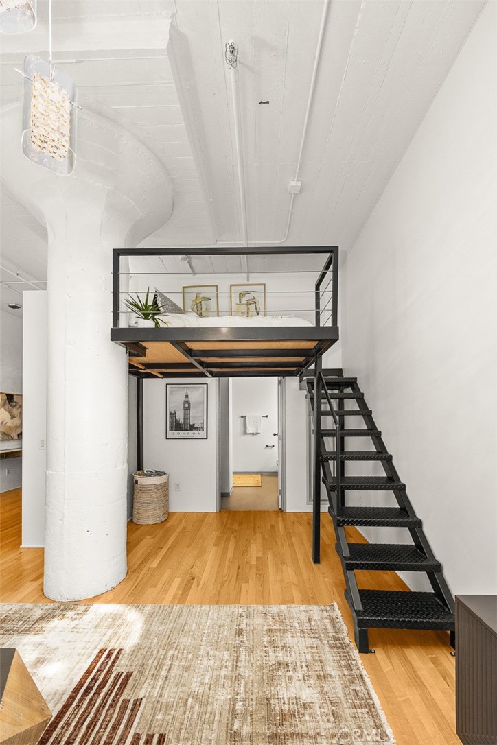 420 S SAN PEDRO Street 427