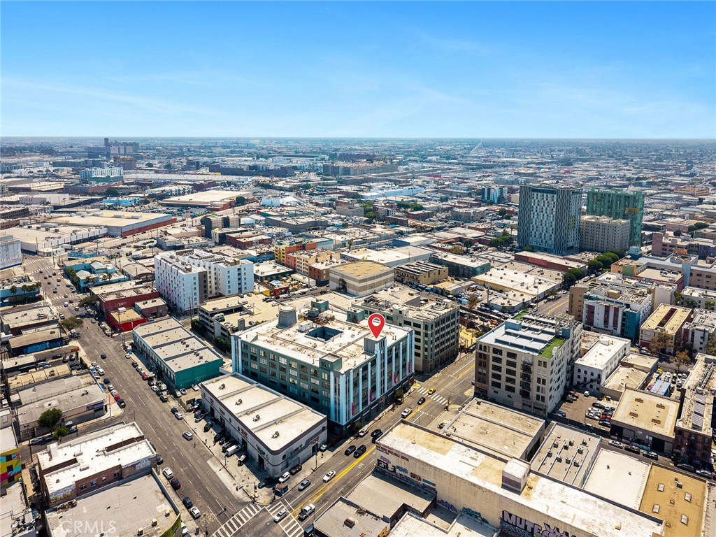 420 S SAN PEDRO Street 427