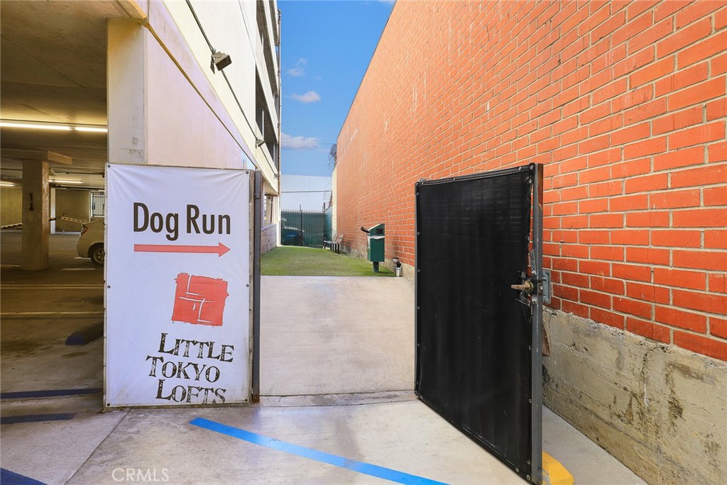 420 S SAN PEDRO Street 427