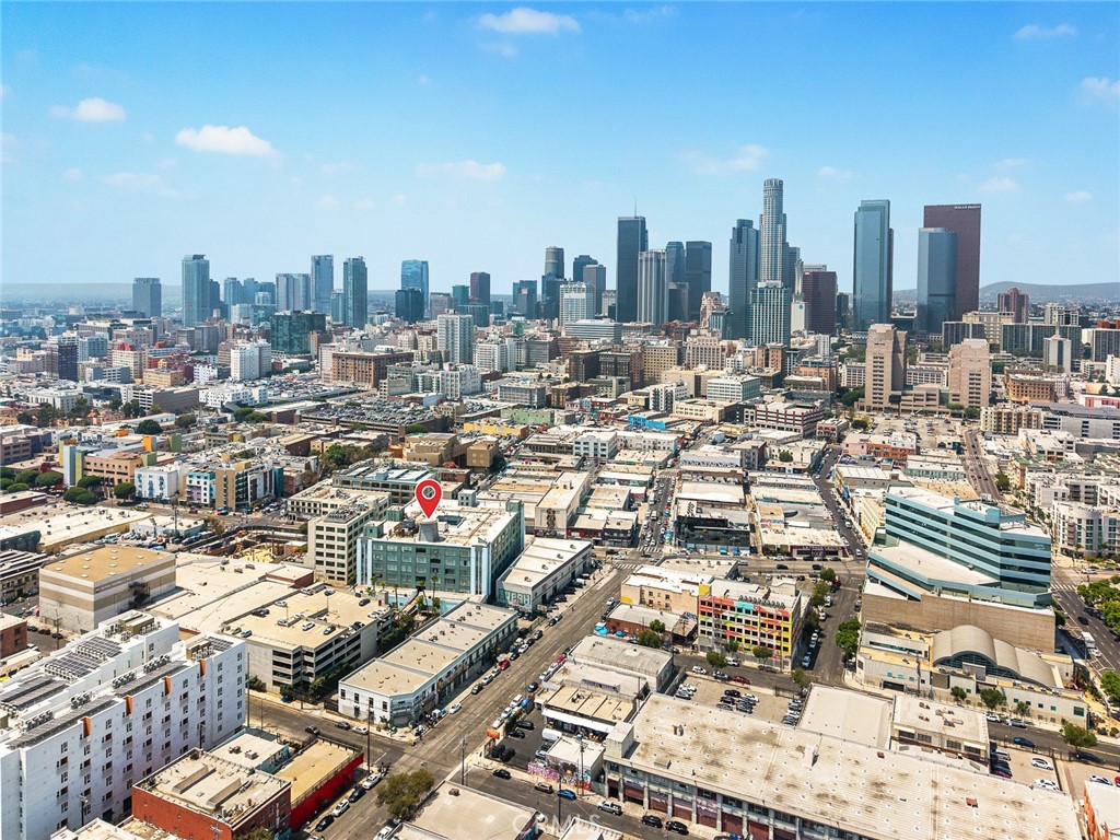 420 S SAN PEDRO Street 427