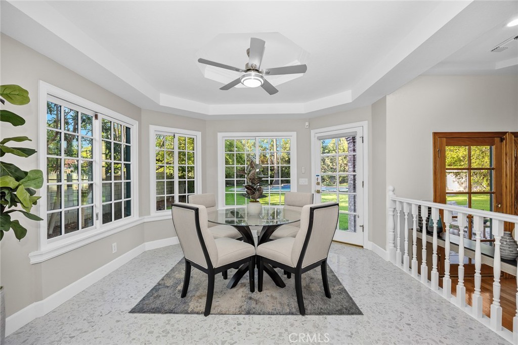 151 E LONGDEN Avenue E