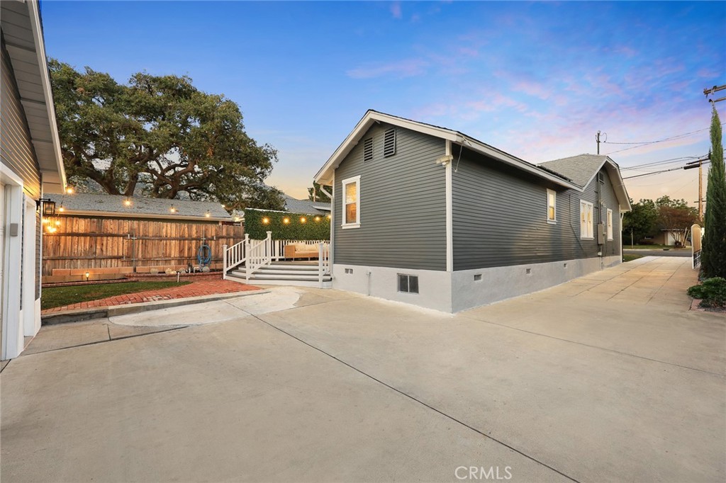 149 GRAND Avenue