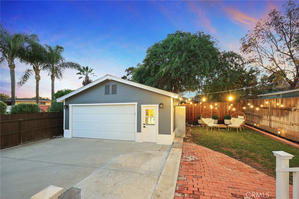 149 GRAND Avenue
