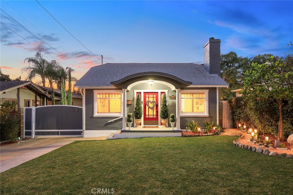 149 GRAND Avenue