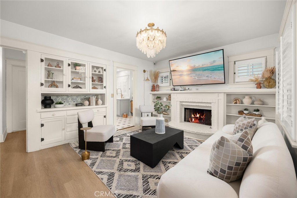 149 GRAND Avenue