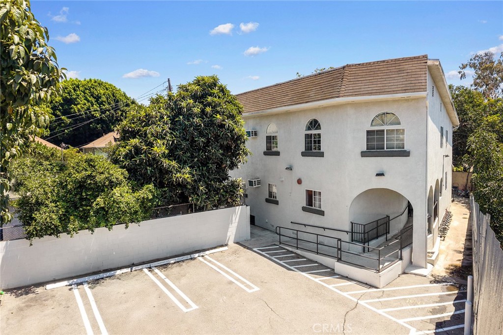 2104 MOZART Street