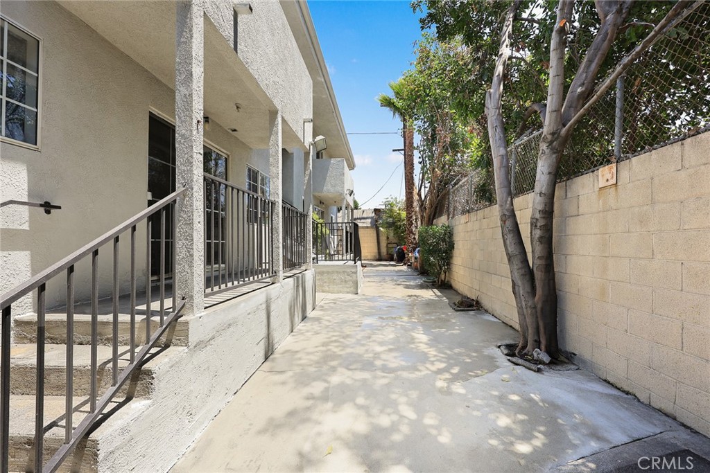 2104 MOZART Street