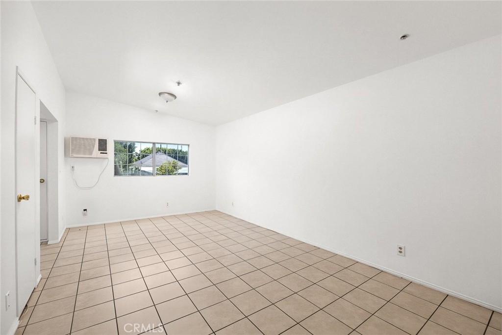 2104 MOZART Street