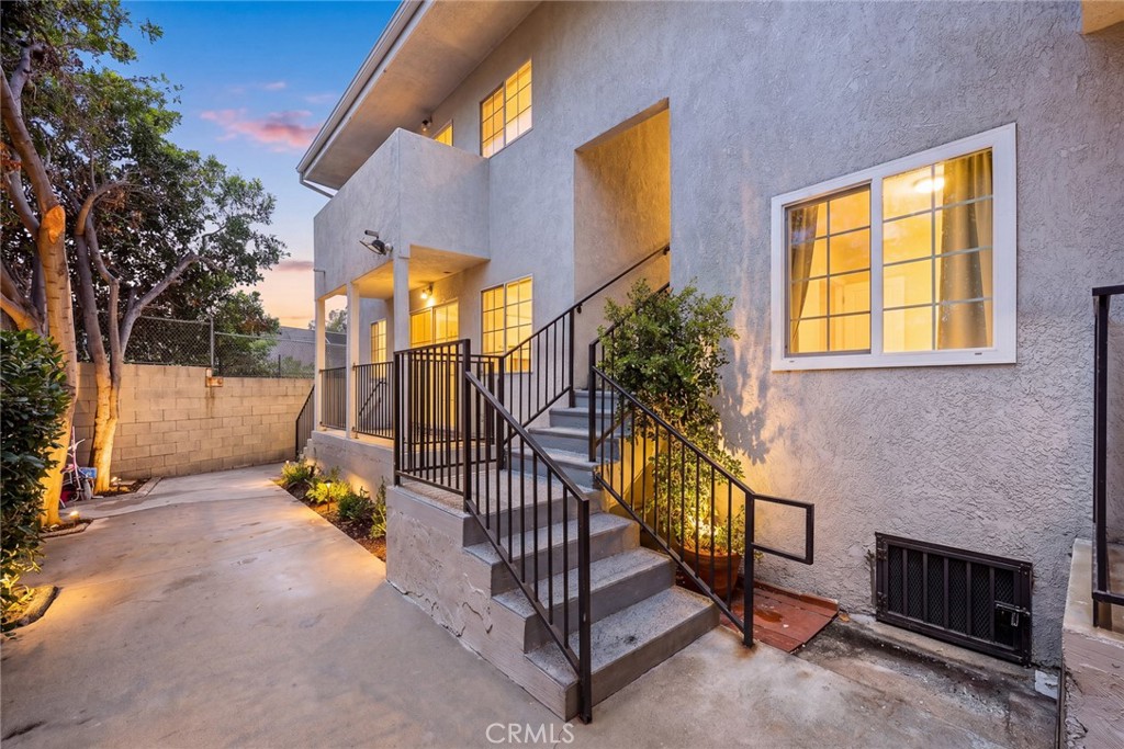 2104 MOZART Street