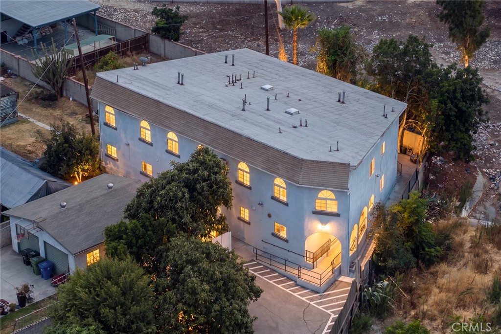 2104 MOZART Street