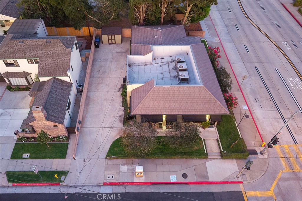 303 E FOOTHILL Boulevard