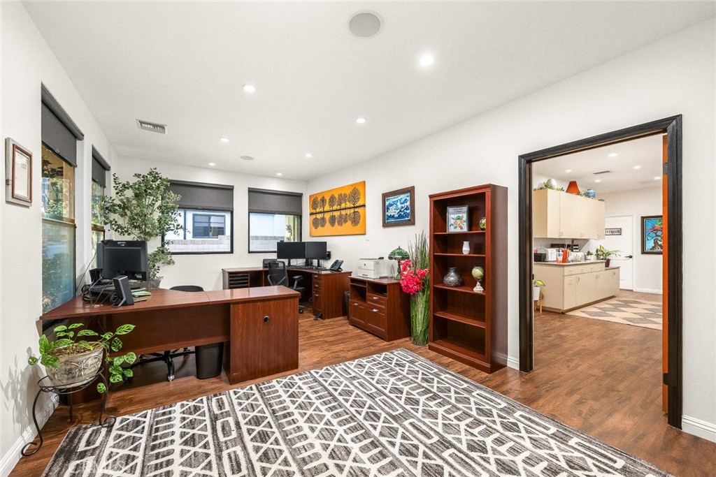 303 E FOOTHILL Boulevard