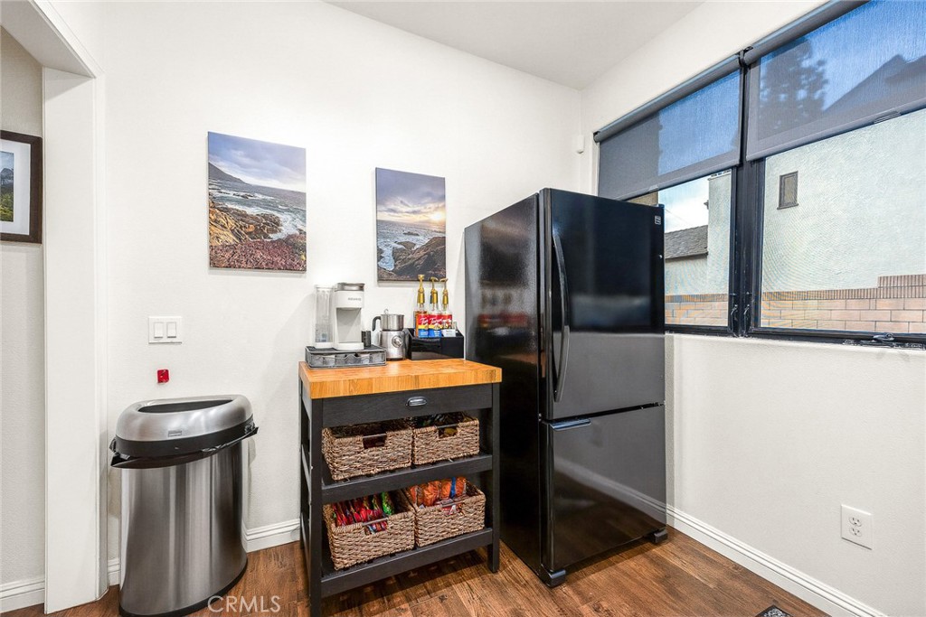 303 E FOOTHILL Boulevard