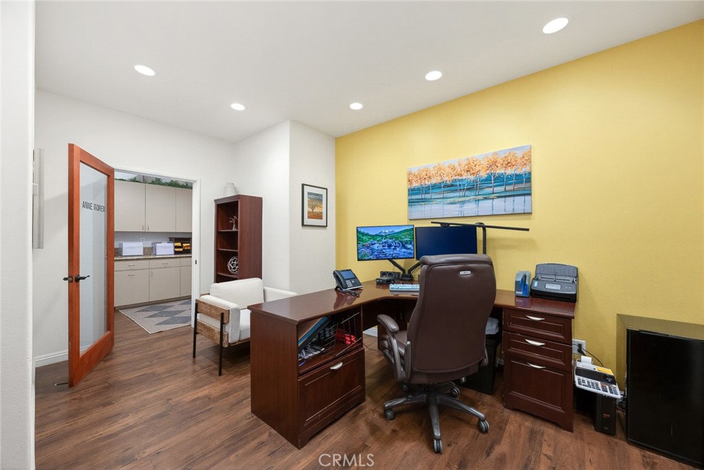 303 E FOOTHILL Boulevard