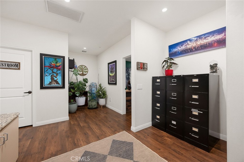 303 E FOOTHILL Boulevard