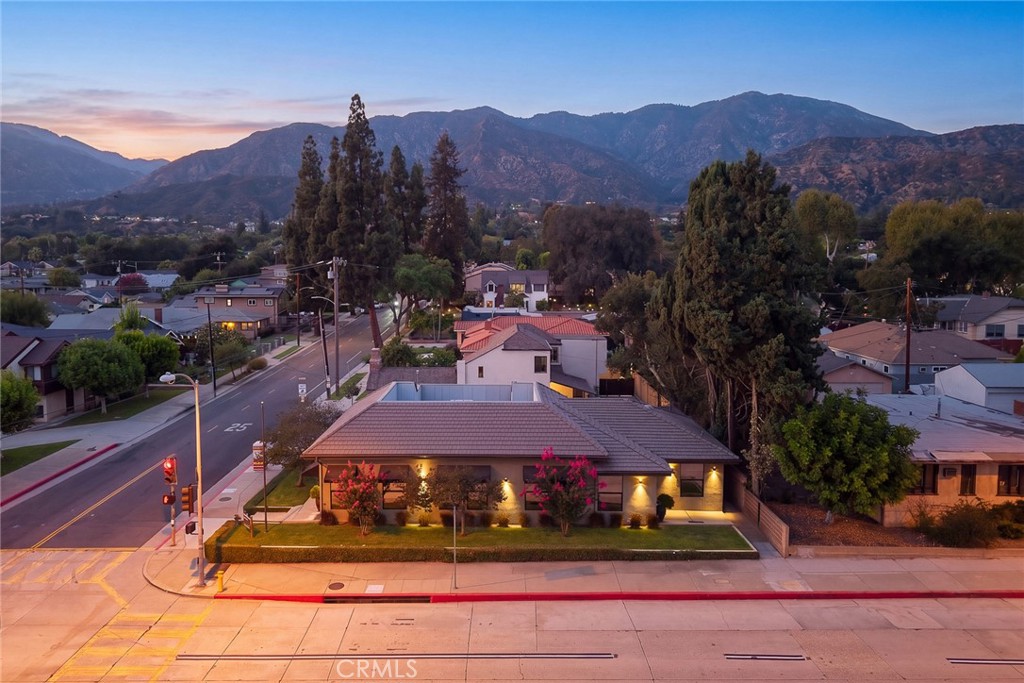 303 E FOOTHILL Boulevard