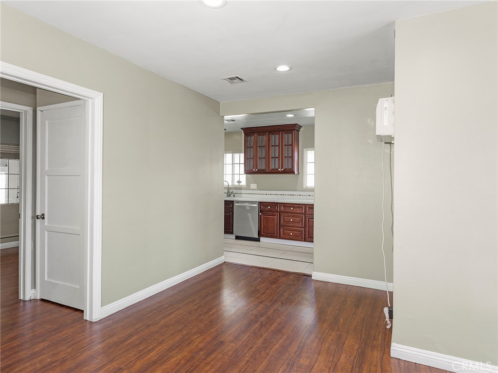 1611 Buena Vista Street