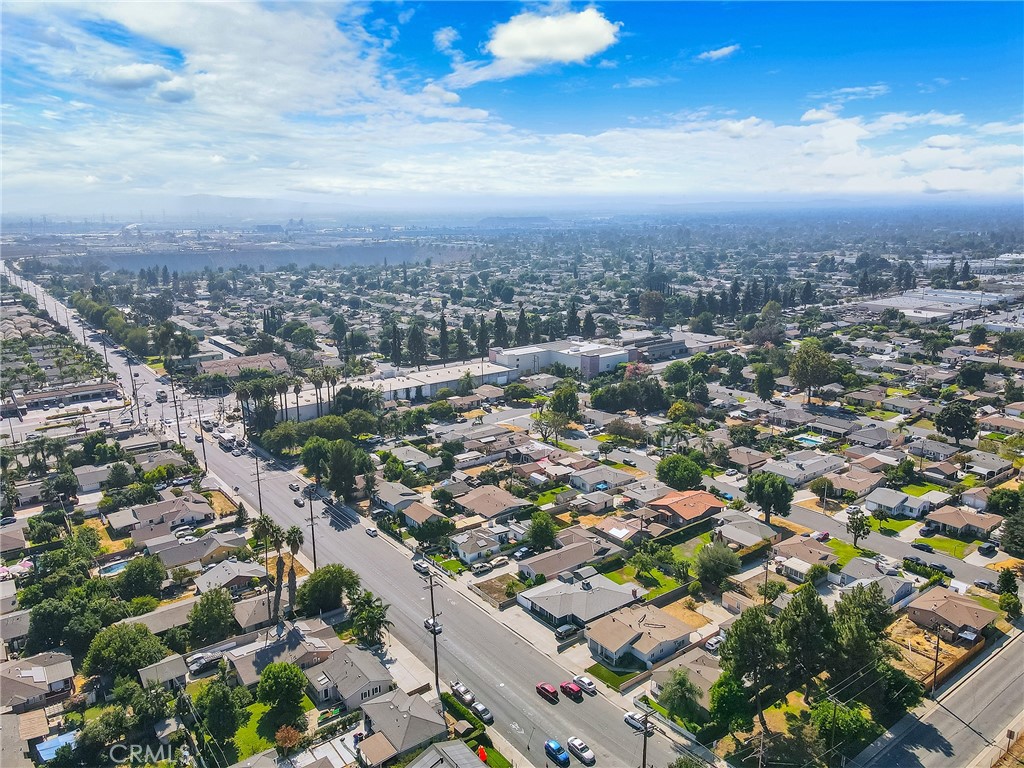 1611 Buena Vista Street