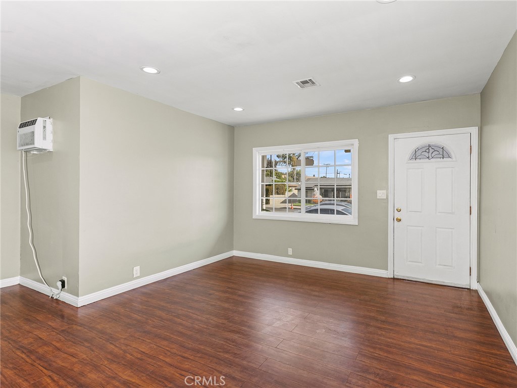 1611 Buena Vista Street