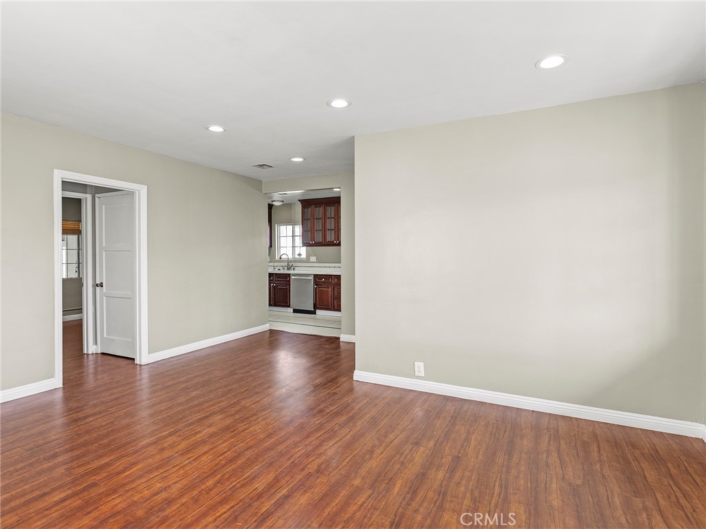 1611 Buena Vista Street