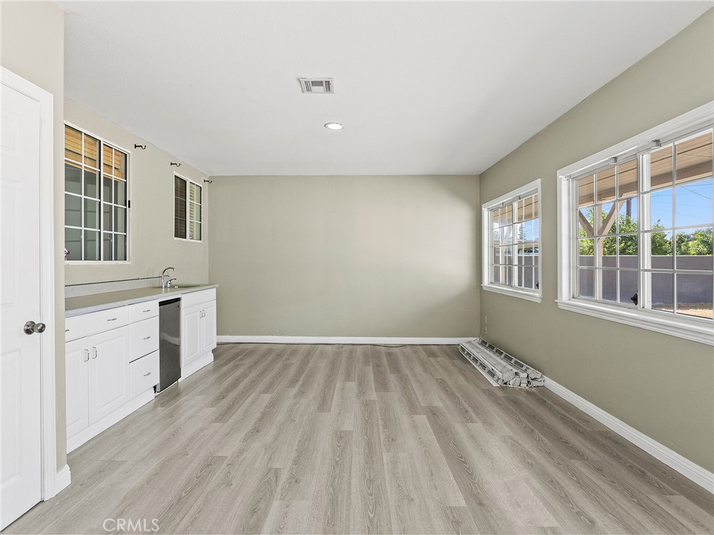 1611 Buena Vista Street