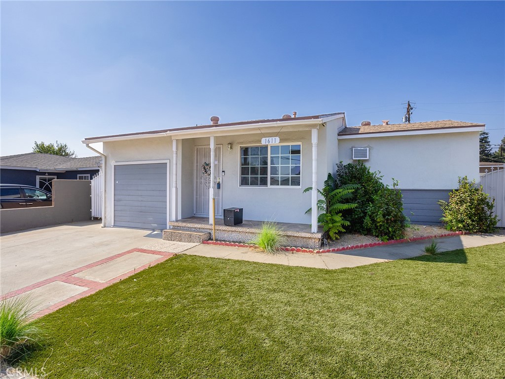 1611 Buena Vista Street