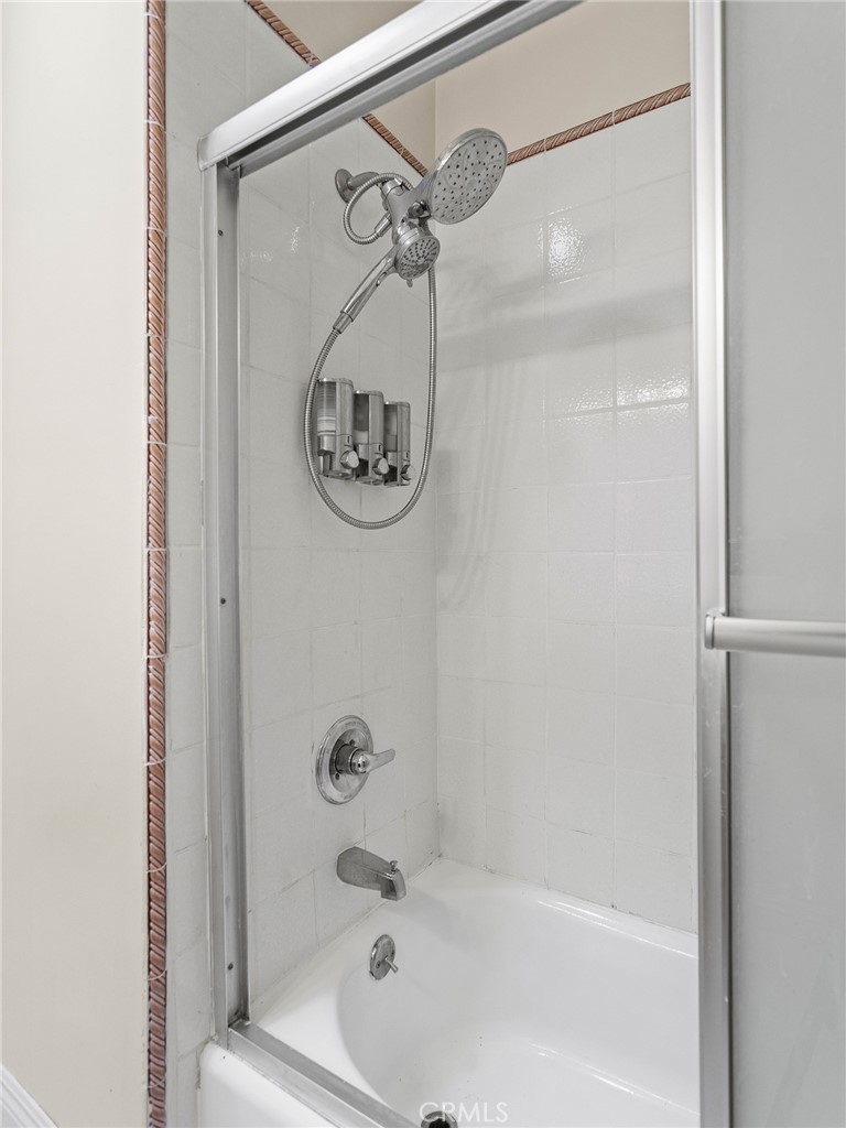 1611 Buena Vista Street