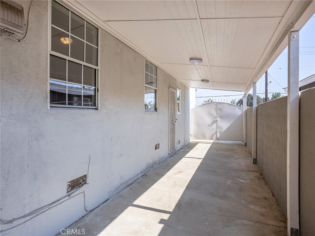 1611 Buena Vista Street