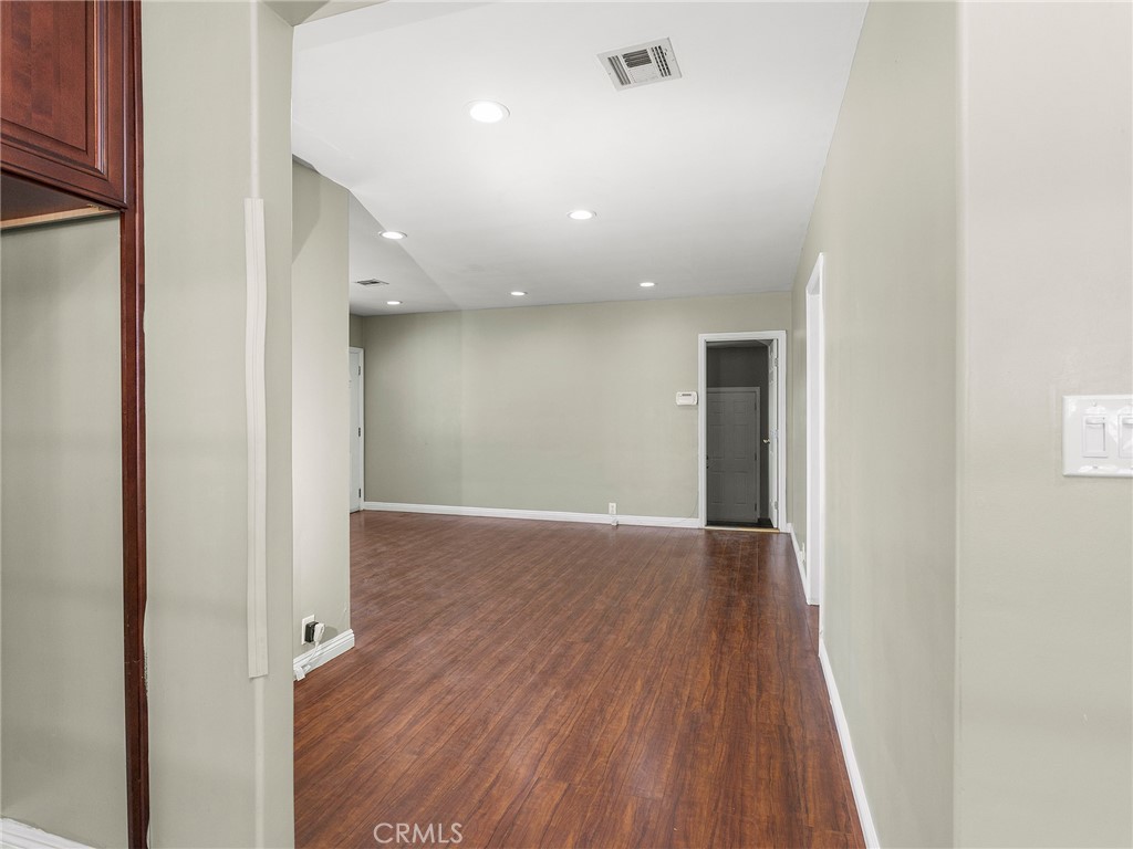 1611 Buena Vista Street