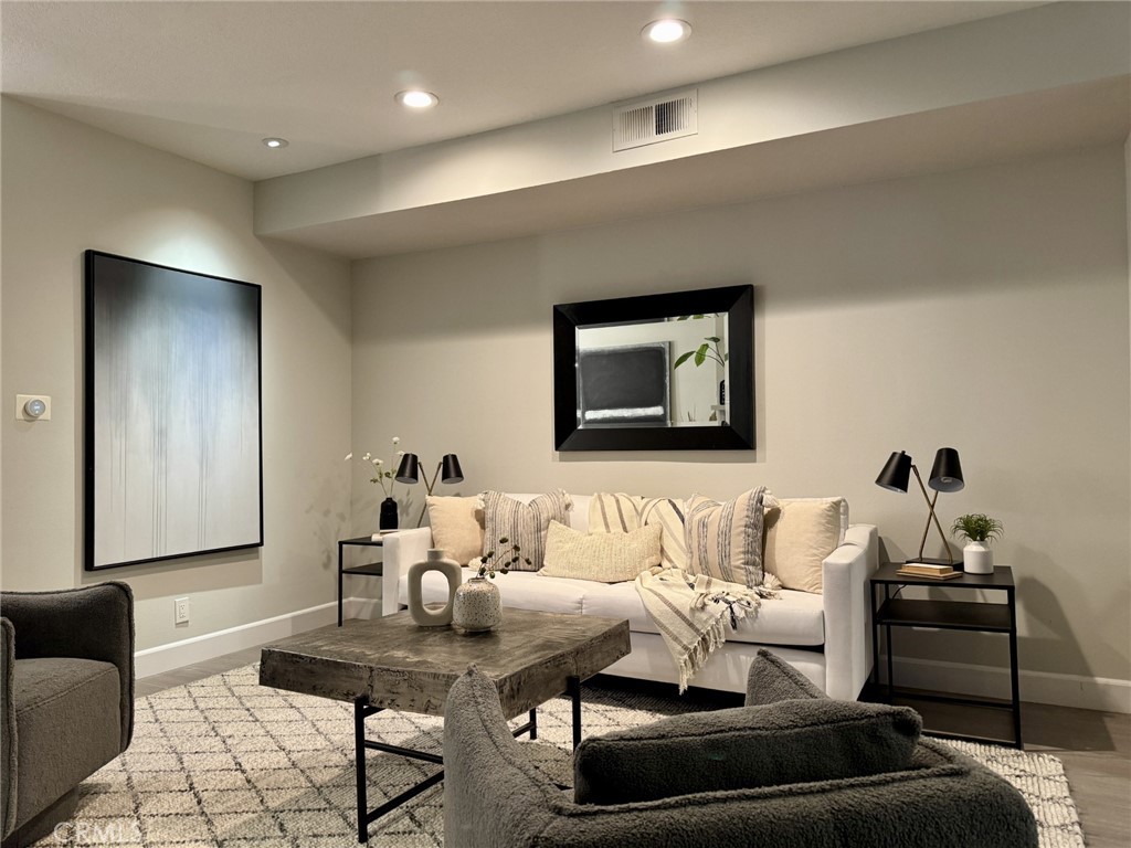 844 Magnolia Avenue 15