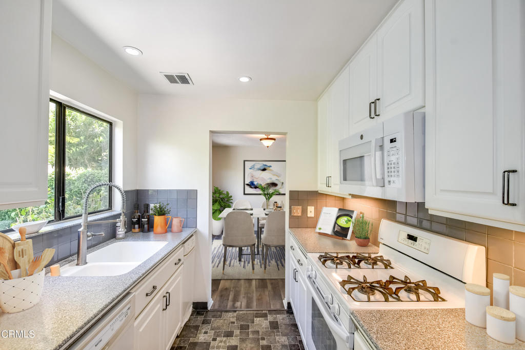 742 Portola Terrace Terrace