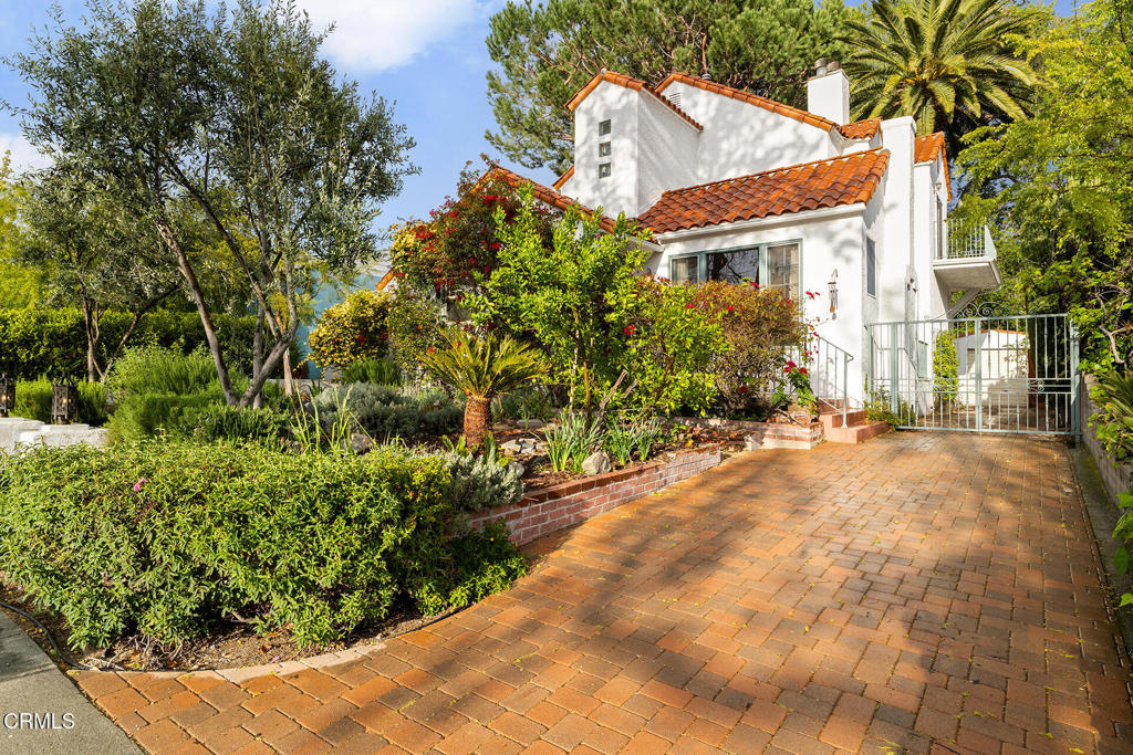 3416 Rosemary Avenue