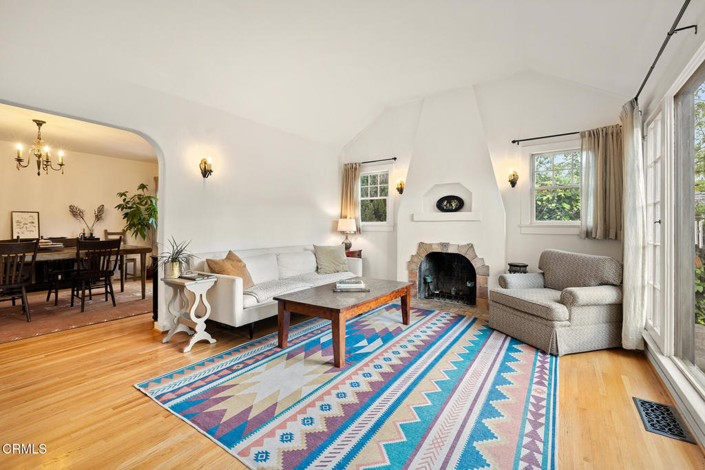 3416 Rosemary Avenue